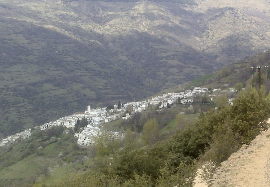 Paisaje espectacular en el Barranco de Poqueira La Alpujarra
