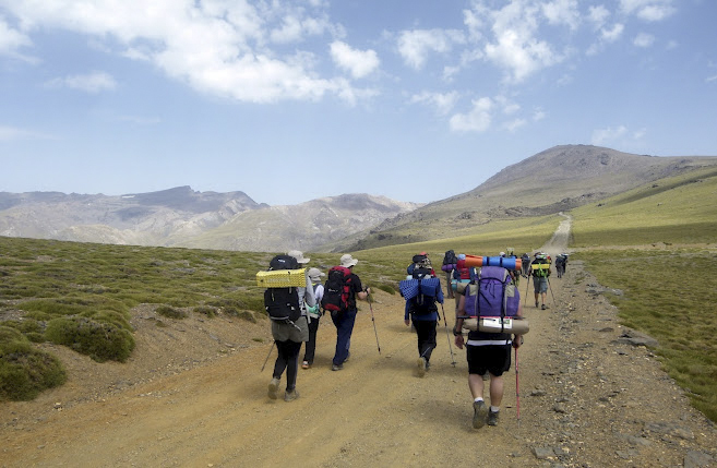 Aventura en un día soleado de invierno en el Parque Nacional de Sierra Nevada